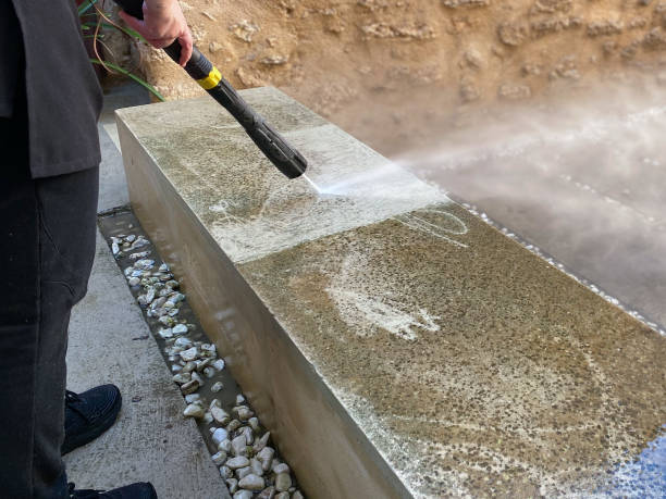 Best House Pressure Washing  in Fort Totten, ND